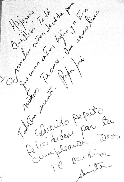 DE SU PUÑO Y LETRA. José José y Sarita entregaron a José Joel estos detalles resguardados en el archivo fotográfico de TVyNovelas.