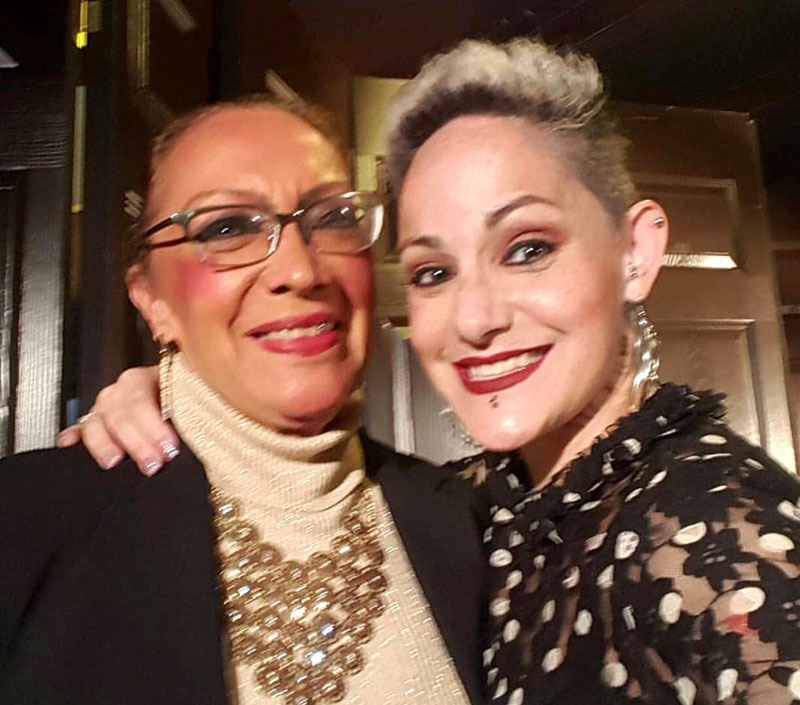 Lola Cortés y su mamá dolores Jiménez | Foto: Cortesía