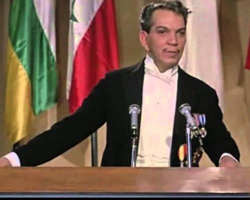 Su excelencia - 1966