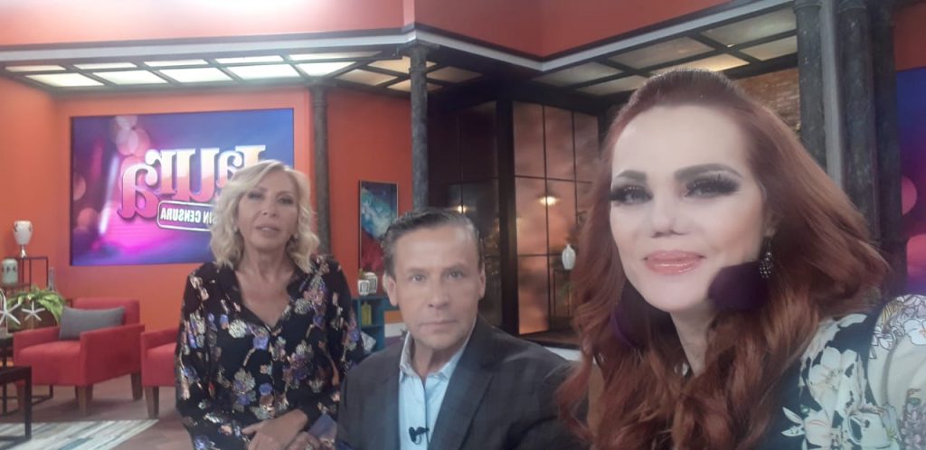 Laura Bozzo y Alfredo Adame protagonizaron un altercado. Foto: Cortesía Carmen Campuzano