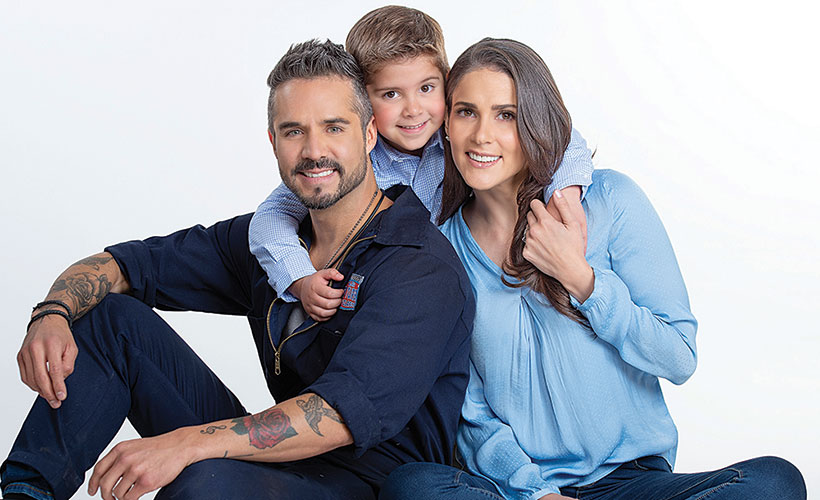 José Ron y su familia | Foto: Archivo