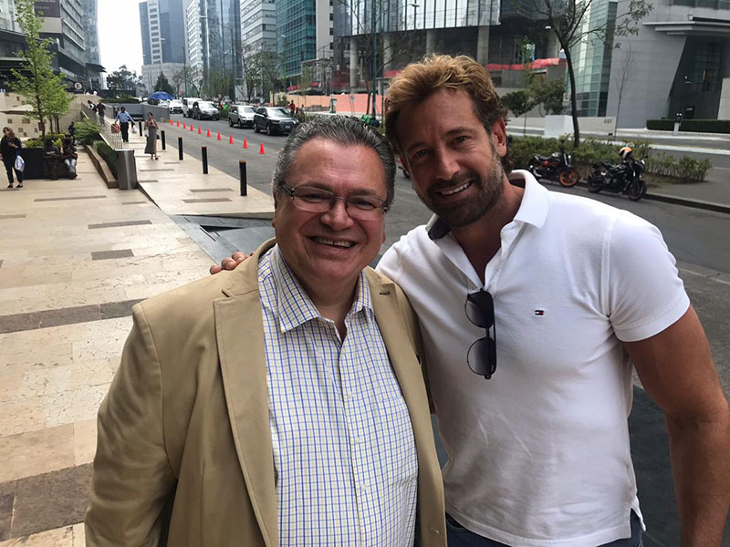Gabriel Soto e Irina Baeva denuncian a Laura Bozzo