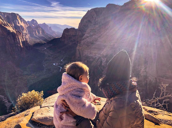 Aislinn Derbez dedica tierna reflexión a Kailani a nueve meses de su nacimiento
