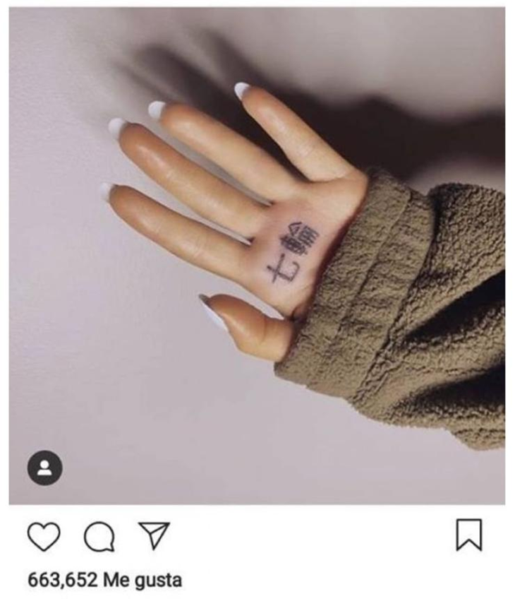 Ariana Grande y su tatuaje en japonés mal escrito que ya ‘empeoró’