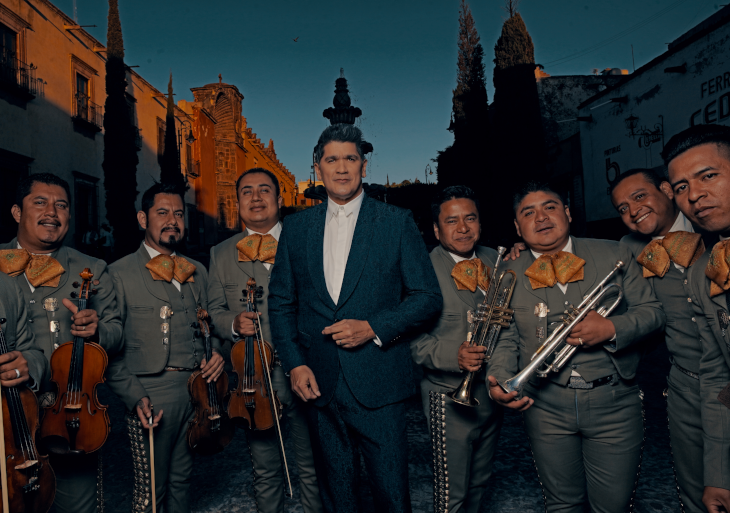 En exclusiva Eddy Herrera rinde homenaje a Javier Solís