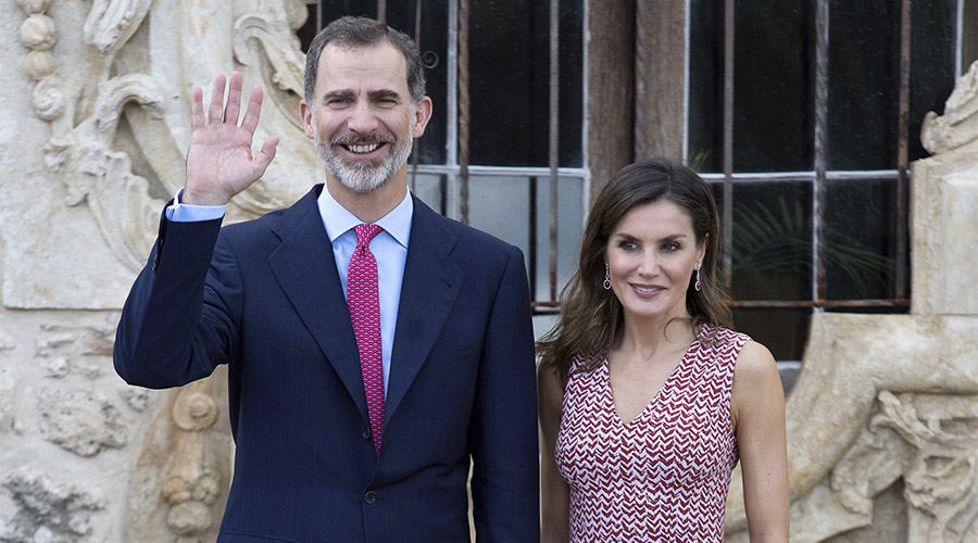 Desencuentro del rey Felipe con la reina Letizia paraliza ...
